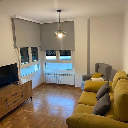 شقة Apartamento Turistico Valdellera IV Posada De Llanes المظهر الخارجي الصورة